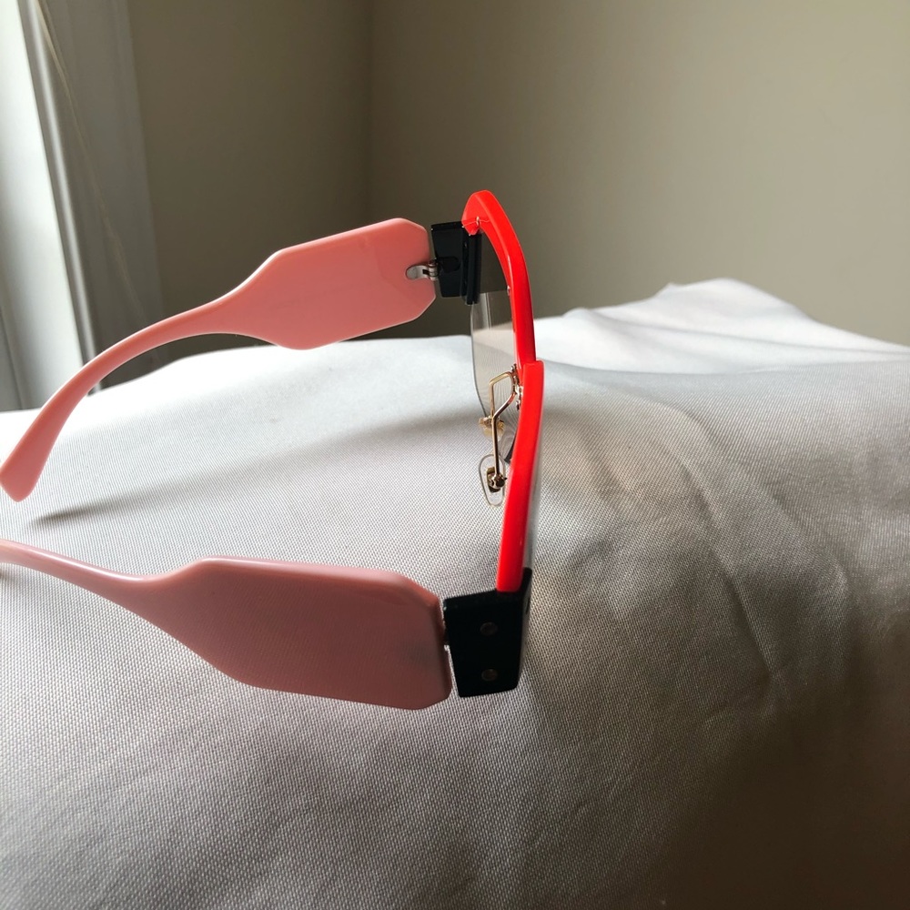 Sunglasses - Picture 2 of 3